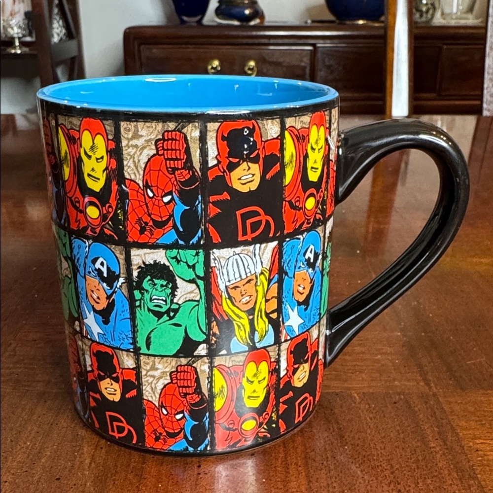 Marvel Comics Superheroe Coffee Tea Mug Cup Iron Man Spiderman The Hulk Avengers